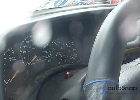 2002 Chevrolet Silverado 1500Hd Ls/Lt из США, поврежденный, VIN 1GCGK13U22F120699